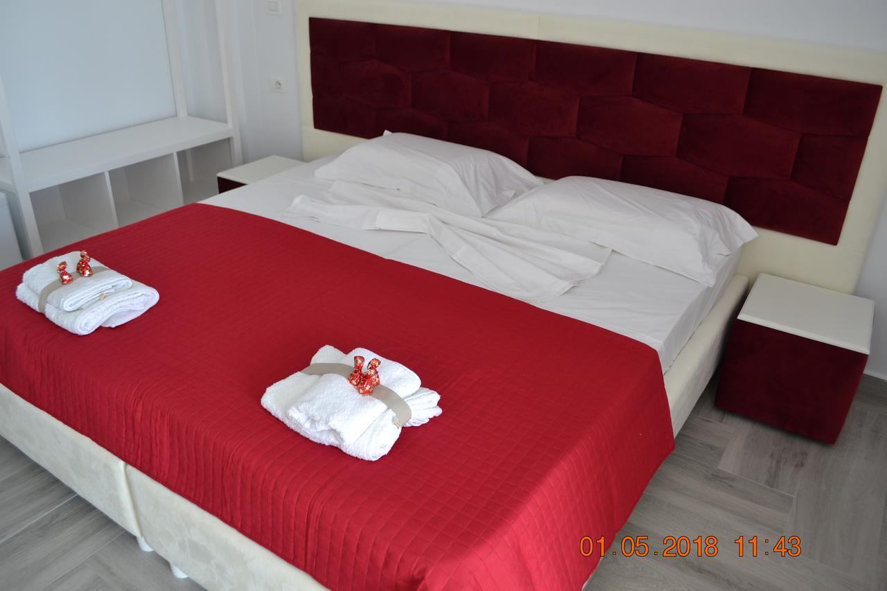 Cava Boutique Hotel Sarandë Eksteriør billede
